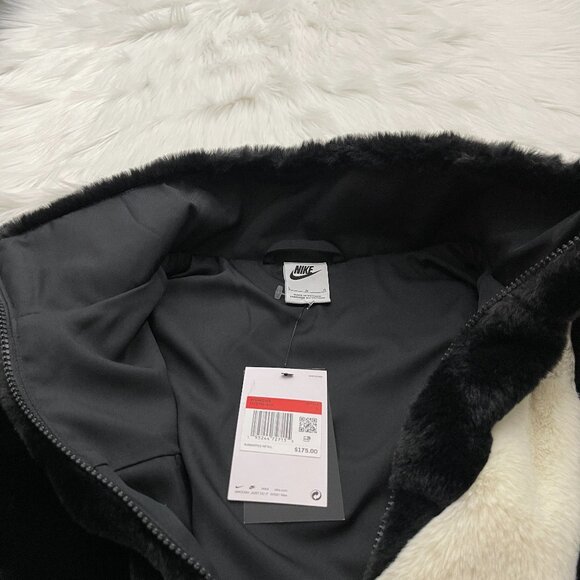 Nike Plush Faux Fur Full Zip Jacket in Black/Beige Women's Size L NWT MSRP $175 - Picture 4 of 8